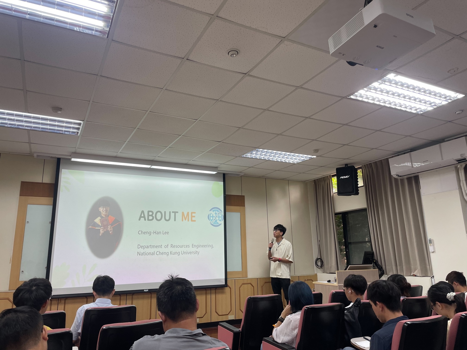 書報討論 -國立成功大學資源工程學系 李政翰 助理教授演講(另開新視窗/jpg檔)圖片