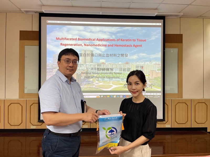 書報討論 -國立臺灣大學化學工程學系 游佳欣 教授演講圖片