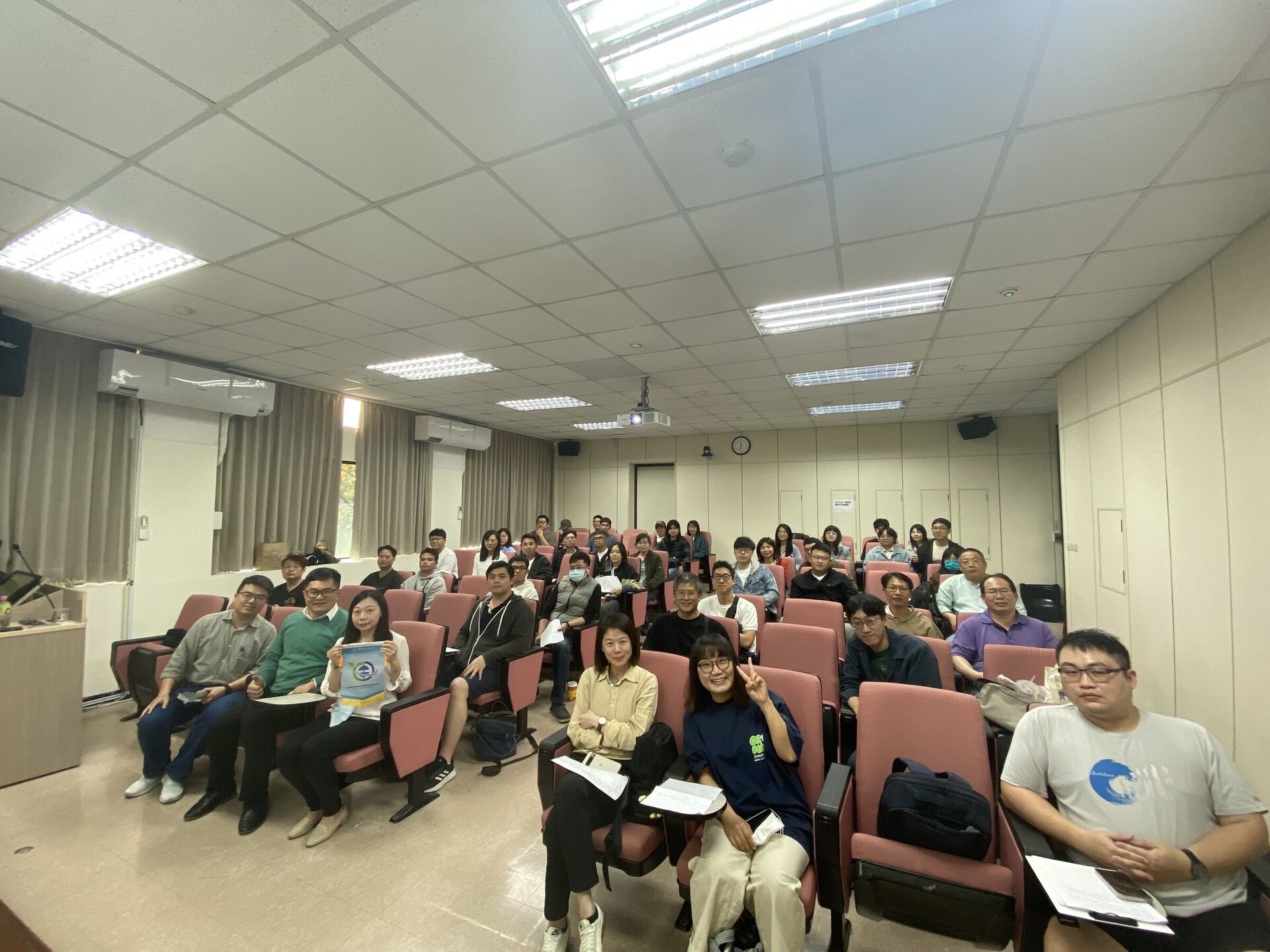 專題演講-鴻瑞國際智權有限公司  蔡依庭 講師 演講(另開新視窗/jpeg檔)圖片