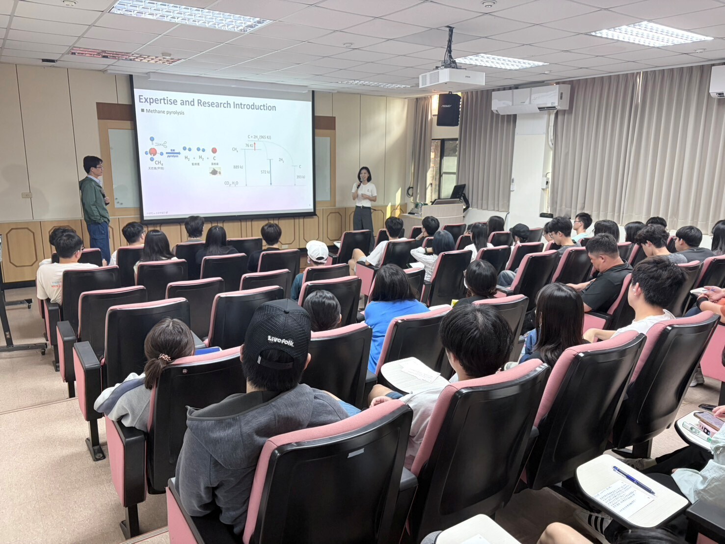 書報討論 -國立中興大學環境工程學系 李維瀞 助理教授演講(另開新視窗/jpg檔)圖片